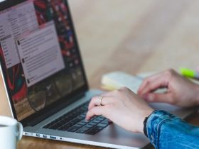 Complete Guide: Take a Screenshot on a Chromebook Laptop