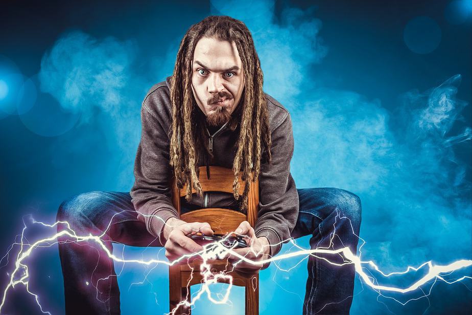Should You Cheat When Playing Mobile or Video Games?