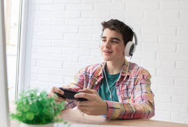 Top Ways That Game Developers Attract New Players to Their Games
