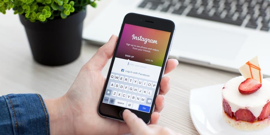 10 Top Instagram Story Viewer Apps To Use Right Now