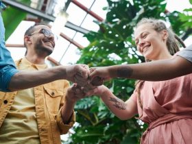 10 Ways to Reward Your Employees For Good Work