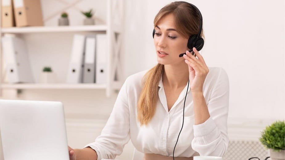 How Should Your Business Deal With Angry Callers?