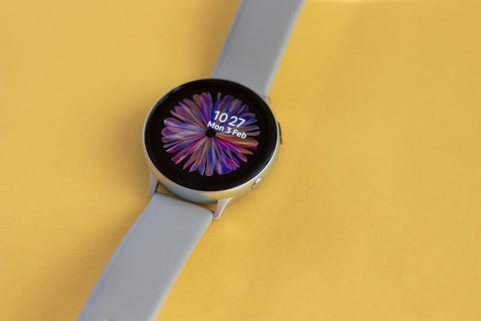 5 Best Smart­watch­es with Onboard Music Storage in 2023