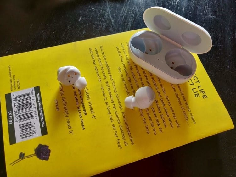 Top 5 Best TWS Ear­buds Under $200