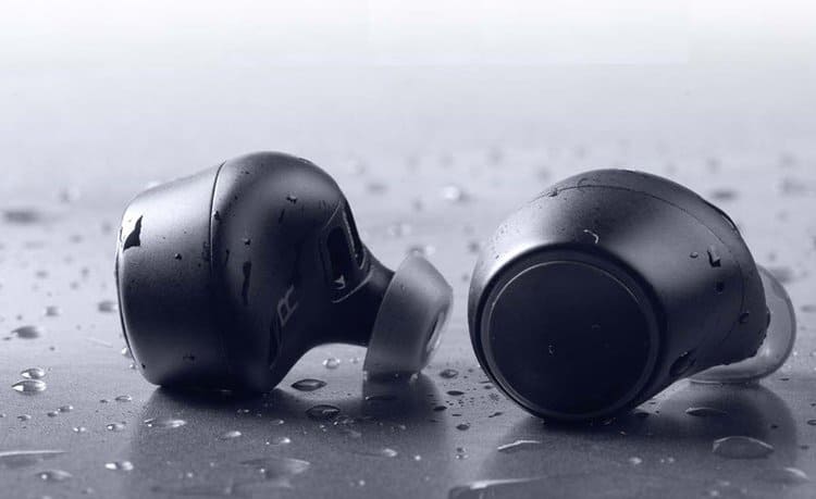 Top 5 Best TWS Ear­buds Under $200