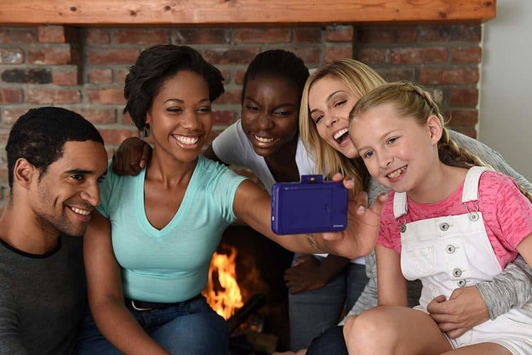 6 Best Dig­i­tal Cam­eras for Kids to Buy in 2022