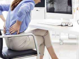 5 Tips to Choosing the Right Office Chair: What Is Lumbar Support?