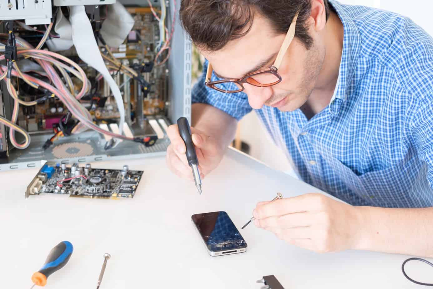 Fix My iPhone: 3 Common iPhone Issues