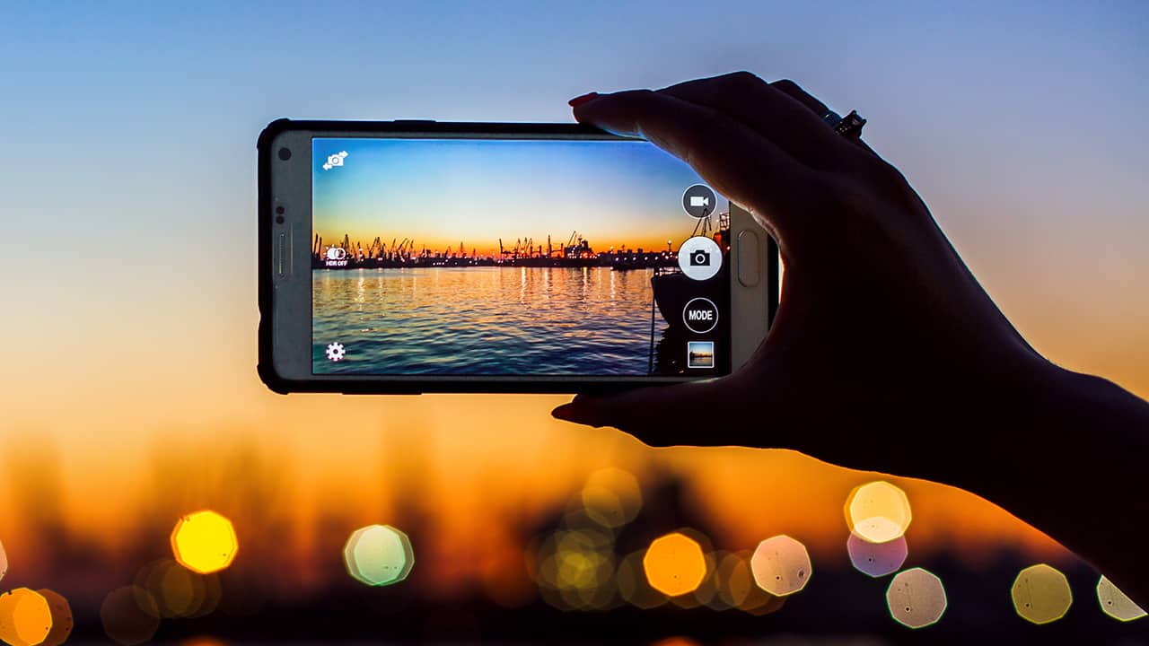 10 Photo Editing Apps For Android and iOS Phones