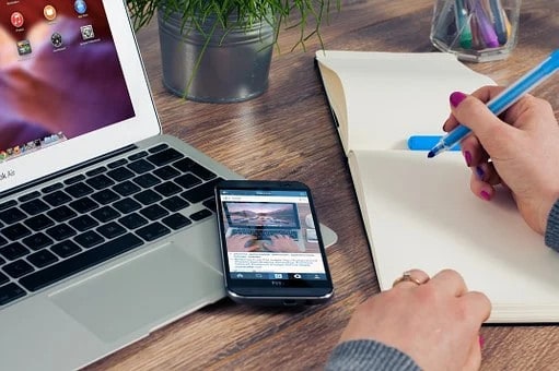 How Much Does iPhone App Development Cost?